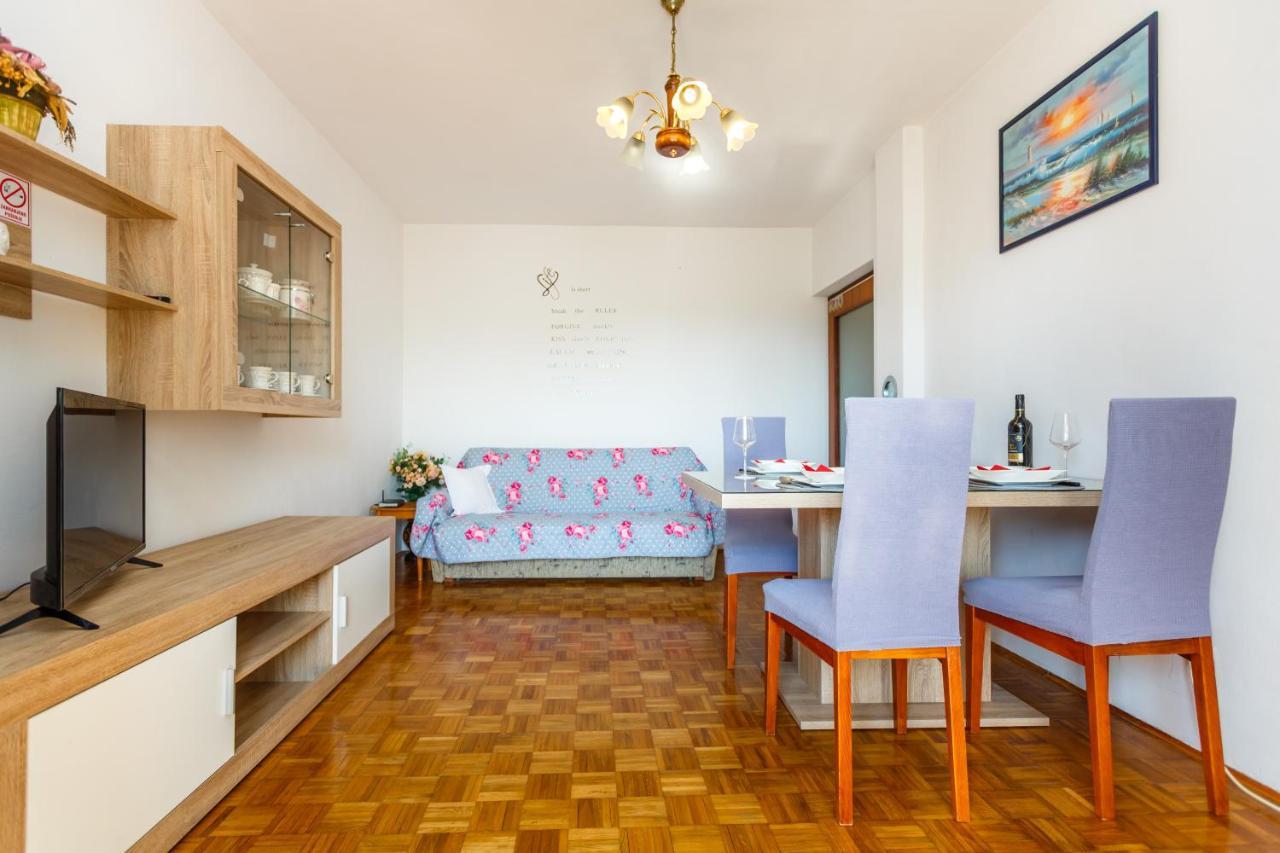 Apartment Dragica Krk Town Εξωτερικό φωτογραφία