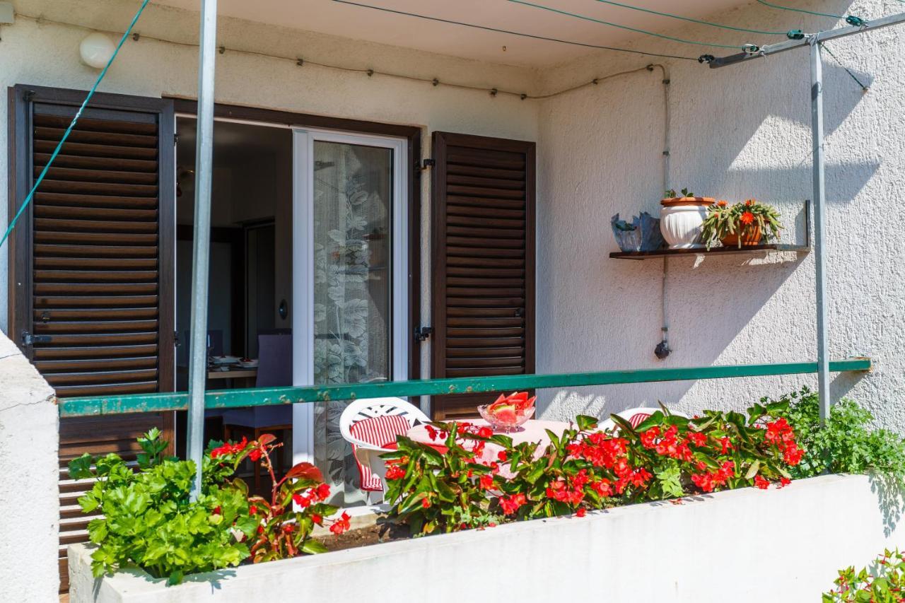 Apartment Dragica Krk Town Εξωτερικό φωτογραφία