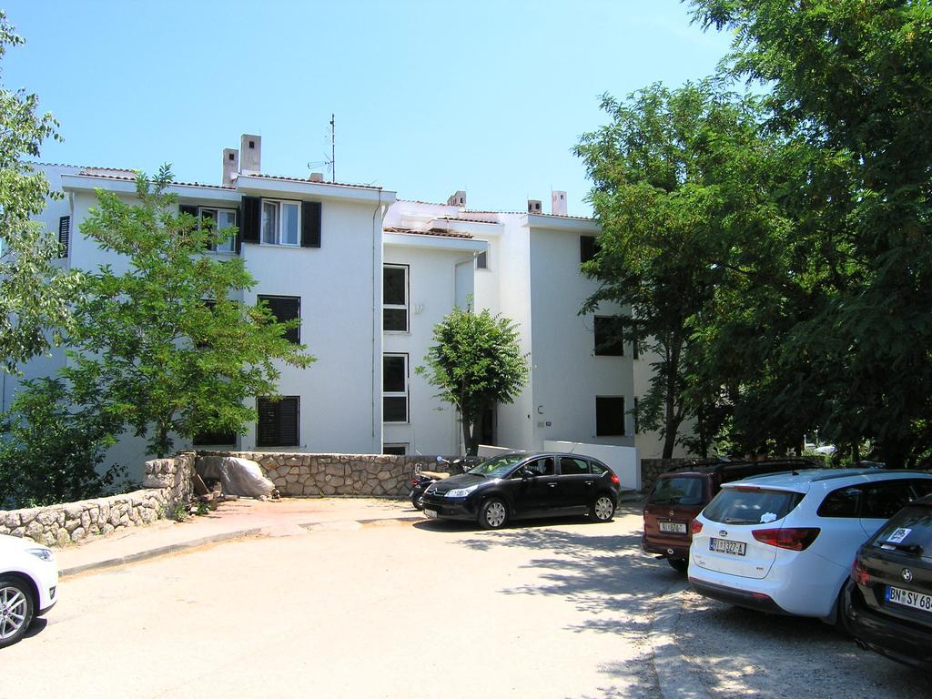 Apartment Dragica Krk Town Εξωτερικό φωτογραφία